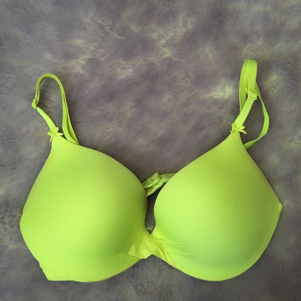 Victoria's Secret yellow push up bra 34C
